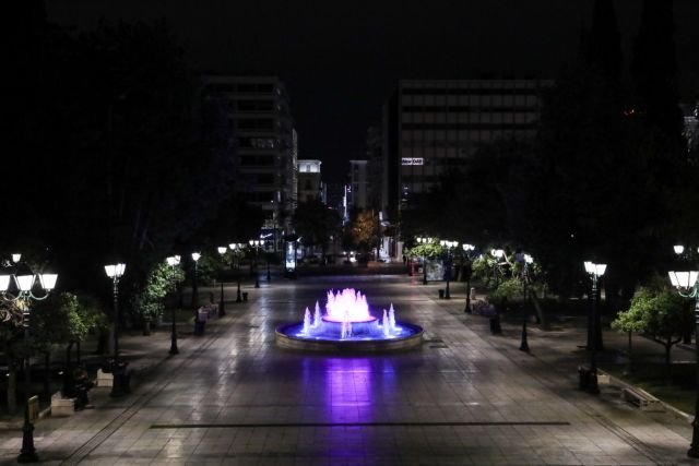 Αστυνομία στα σπίτια τα Χριστούγεννα αν υπάρξουν καταγγελίες - Δεν θα κυκλοφορεί κανείς μετά τις 10 το βράδυ