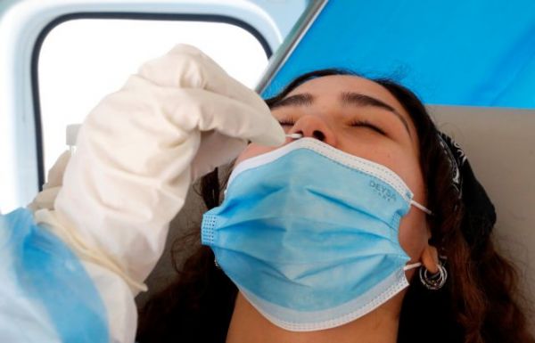 Μαγιορκίνης για τη μετάλλαξη του κοροναϊού: Κρατάμε τα μέτρα και περιμένουμε τα εμβόλια