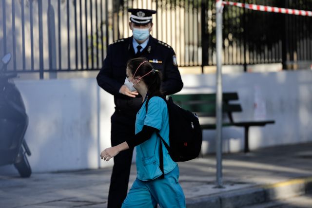 Κοροναϊός : Σοκάρει η καταγγελία του πρ. της ΠΟΑΣΥ - «Έβρισκαν θετικούς αστυνομικούς και τους έβαζαν υπηρεσία»