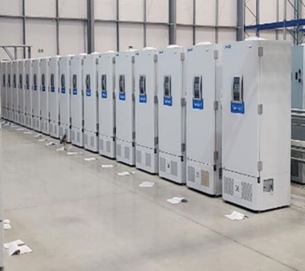 Εμβόλιο : Υπερτριπλασιάστηκε η ζήτηση για καταψύκτες