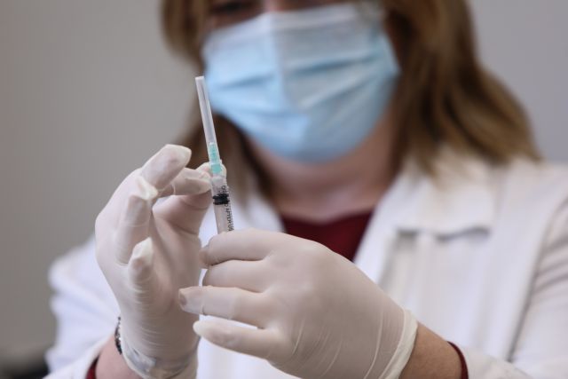 Κοροναϊός : Ξεκίνησε η αποστολή των εμβολίων στις χώρες της ΕΕ - Αντίστροφη μέτρηση για την «Ελευθερία»