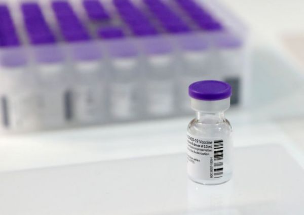 Κοροναϊός : Ανοίγει στον «Ευαγγελισμό» η αυλαία του εμβολιασμού – Γιατί επέλεξε το «Αττικόν» ο πρωθυπουργός