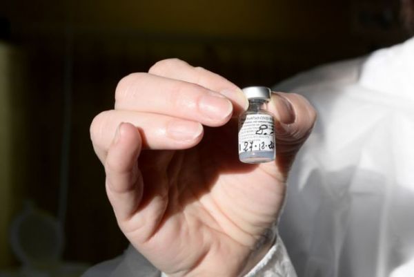 Λειψοί : Εν αναμονή του εμβολίου οι ακρίτες – Τι λέει ο δήμαρχος στο MEGA