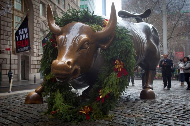 ΗΠΑ : Κλείσιμο με ρεκόρ για Dow Jones και S&P 500 στην τελευταία συνεδρίαση του 2020