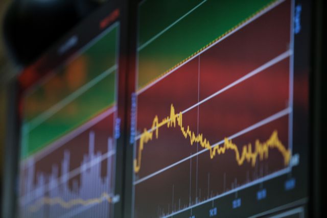 Χρηματιστήριο : Εβδομαδιαίες απώλειες 1,57%, τρόμαξε την αγορά η μετάλλαξη του κοροναϊού