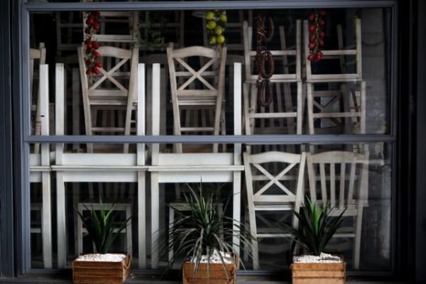 Μητσοτάκης : Μειώνεται κατά 80% το ενοίκιο των πληττόμενων επιχειρήσεων