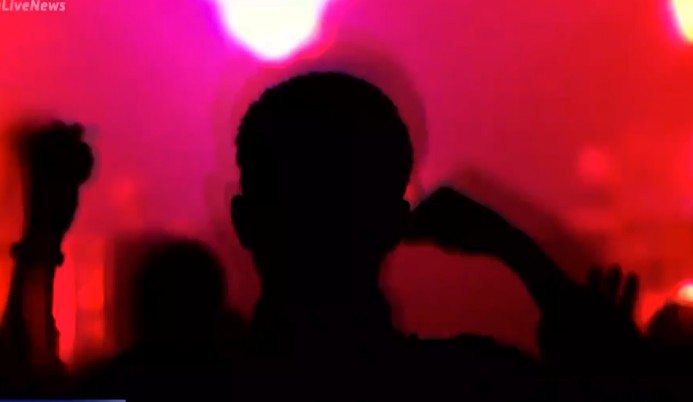 Lockdown : Ετοιμάζουν «κορονοπάρτι» – Τεράστια ζήτηση σε DJ και Catering