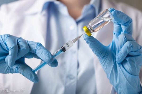 Εμβόλιο : Νοσηλεύτρια κατέρριψε ένα-ένα τα σενάρια συνωμοσίας γύρω από τον εμβολιασμό