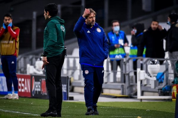 Μαρτίνς : «Μας τιμώρησαν τα δυο πέναλτι, ο διαιτητής έδινε εύκολα κάρτες σε εμάς»