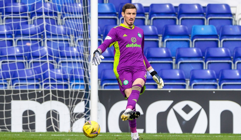 «Άγαλμα» ο Μπάρκας στο φάουλ του Τσαλχάνογλου!