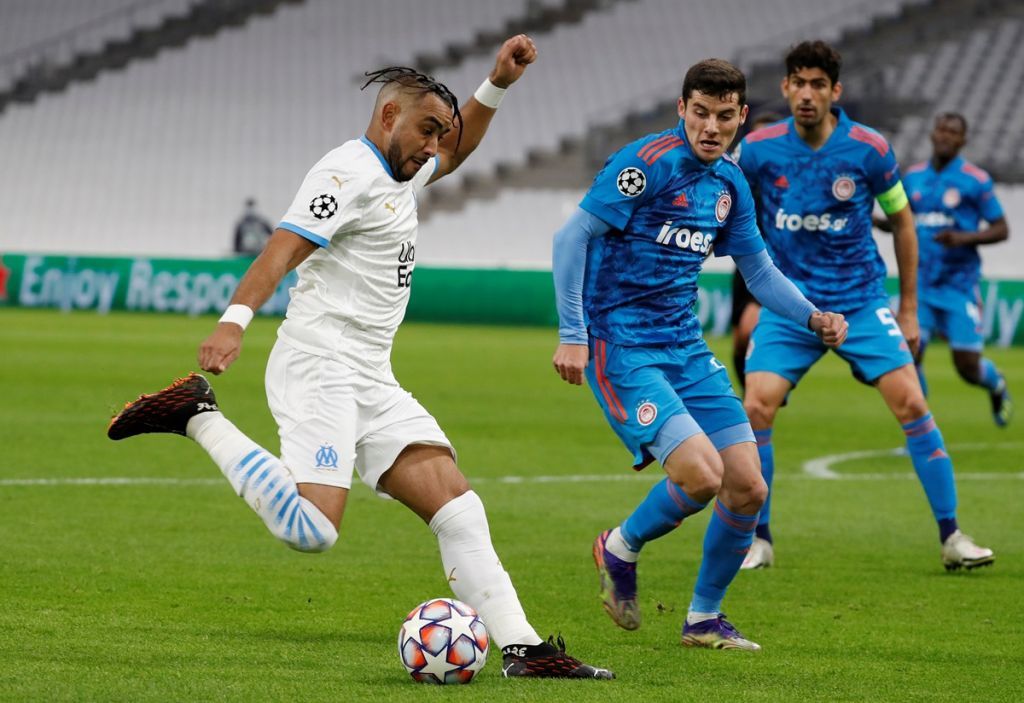 Το ποδόσφαιρο στην άκρη