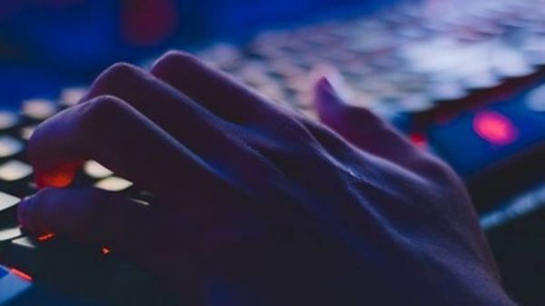 Φωτιζόμενο πληκτρολόγιο: το μυστικό των gamers