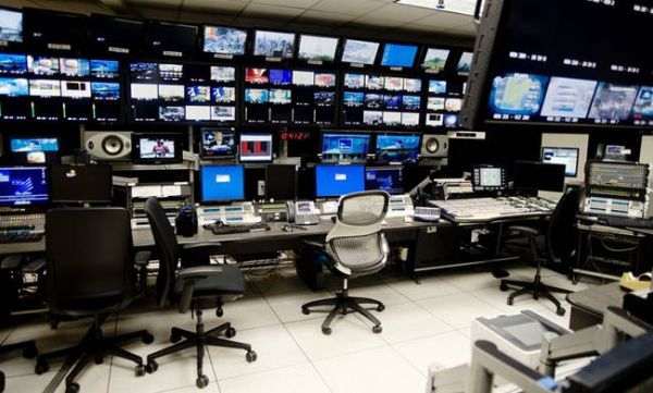 Απάντηση Πέτσα σε ΣΥΡΙΖΑ για το ν/σ που αφορά οπτικοακουστικά, ΜΜΕ, διαφήμιση