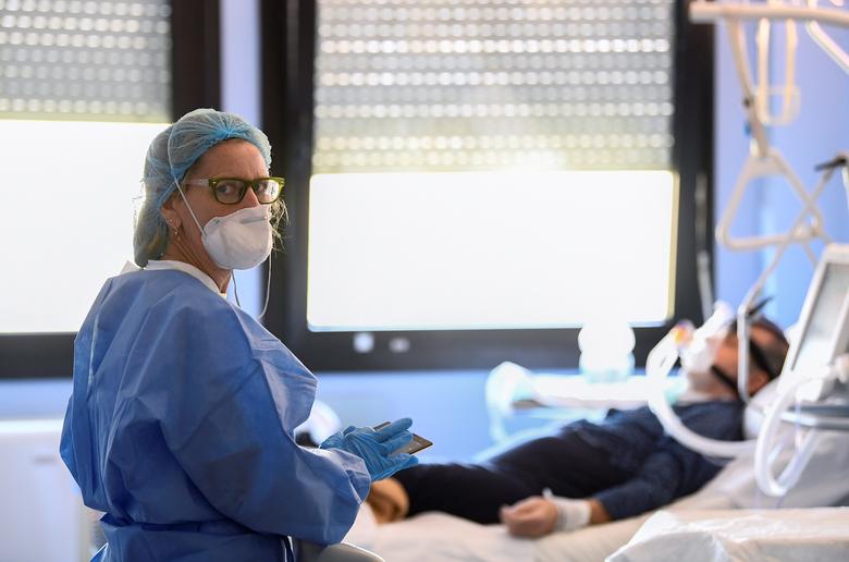 Κοροναϊός : 10 ημέρες μετά το εξιτήριο ένας στους επτά ασθενείς μπήκε ξανά στο νοσοκομείο ή πέθανε