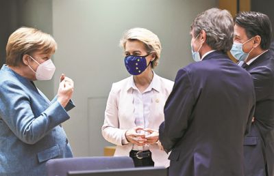 Μητσοτάκης για Ζισκάρ Ντ΄Εστέν: Με ευγνωμοσύνη και συγκίνηση η Ελλάδα αποχαιρετά τον μεγάλο φίλο της