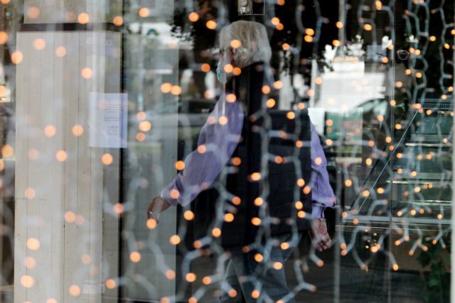 Lockdown: Αλλαγές στη νυχτερινή απαγόρευση κυκλοφορίας φέρνει το άνοιγμα του λιανεμπορίου – Τι θα ισχύσει με τα ψώνια σε άλλο δήμο