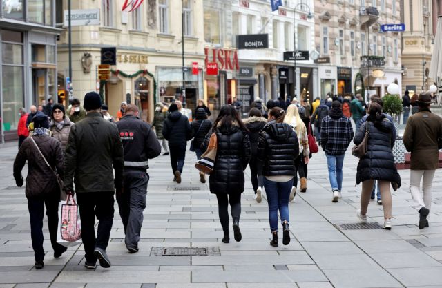 Κοροναϊός : Μεγάλη απροθυμία των Αυστριακών να εμβολιαστούν