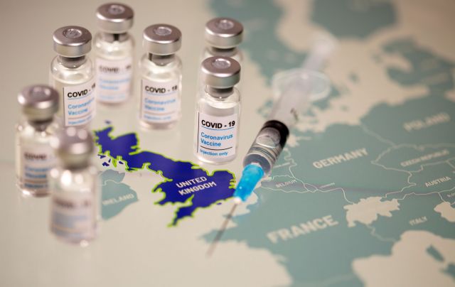 Κοροναϊός : Ξεκινούν την Τρίτη οι μαζικοί εμβολιασμοί στη Βρετανία