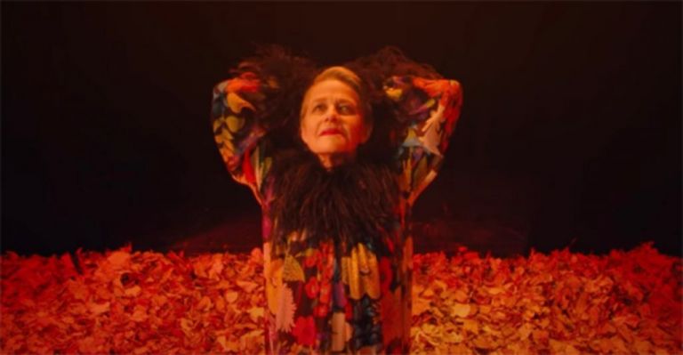 Σαρλότ Ράμπλινγκ : Πρωταγωνιστεί στην νέα ταινία του Γκασπάρ Νοέ για τον οίκο Saint Laurent