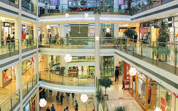 Εμπορικά κέντρα : Ξεκίνησαν οι αγορές μέσω… drive through – Οδηγός για ψώνια από τα mall