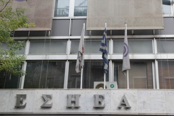 Στηρίζει την απεργία στους τηλεοπτικούς σταθμούς η αντιπολίτευση