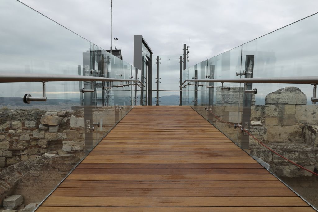 Ακρόπολη : Φωτογραφίες του νέου ανελκυστήρα για ΑμεΑ