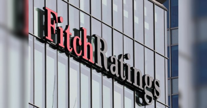 Fitch : Περιλαμβάνει για πρώτη φορά τη ΔΕΗ στη λίστα αξιολόγησης