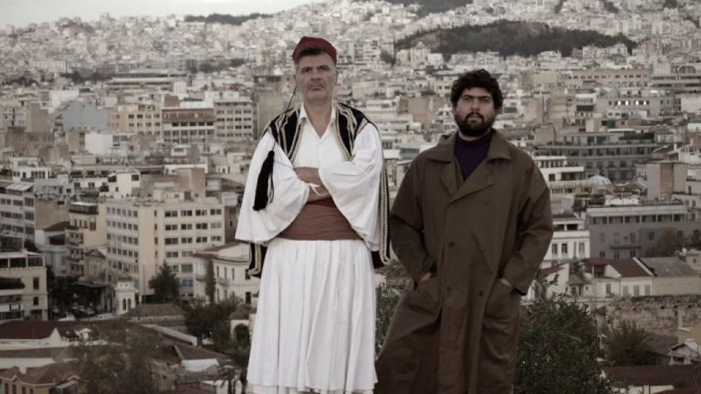 Φοίβος Δεληβοριάς και Δημήτρης Καραντζάς μετακινούνται στην πόλη και ψάχνουν απαντήσεις