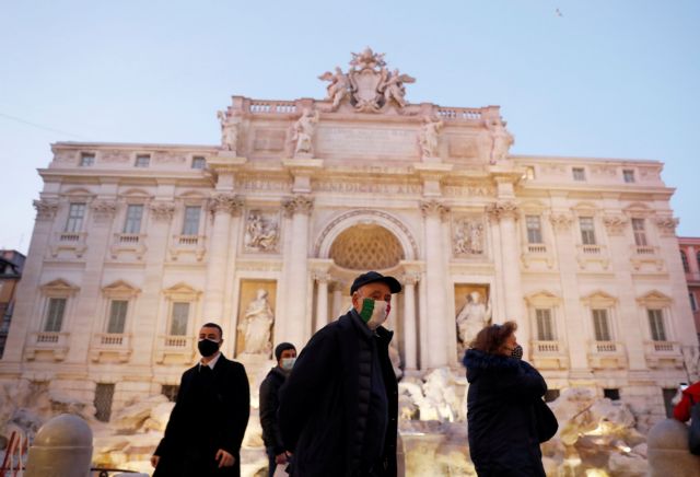 Ιταλία: Αυστηρό lockdown από την Πέμπτη έως τις 6 Ιανουαρίου