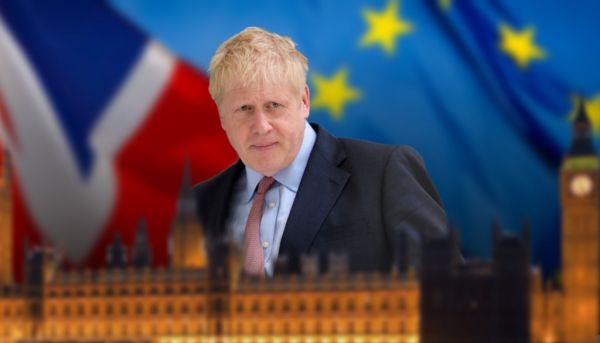 Το «μπλόκο» στη Μάγχη λυγίζει τον Τζόνσον – Πιο κοντά η συμφωνία για το Brexit