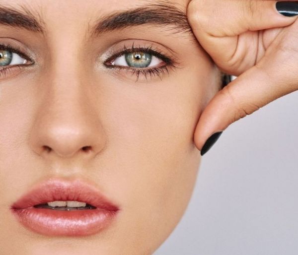 Το beauty routine που μας φτιάχνει τη διάθεση