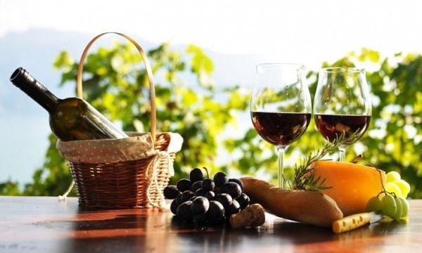 Σχέδιο και στήριξη ζητούν οι ευρωπαϊκοί οινοποιητικοί συνεταιρισμοί