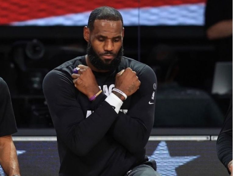 ΛεΜπρόν Τζέιμς : Δημιουργεί τη δική του κοιτίδα πολιτισμού στο Οχάιο