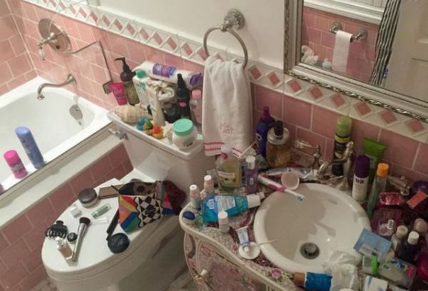 Πατριός μαγνητοσκοπούσε κρυφά την κόρη του στο μπάνιο για τρία χρόνια