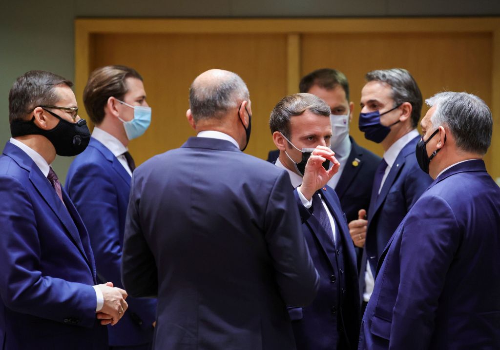 Κοροναϊός : Ο Μακρόν πιθανότατα κόλλησε στην Σύνοδο Κορυφής, λέει η Γαλλία