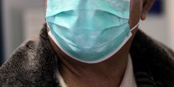 Κοροναϊός : Τριπλάσιος κίνδυνος σοβαρής λοίμωξης για τους άνδρες