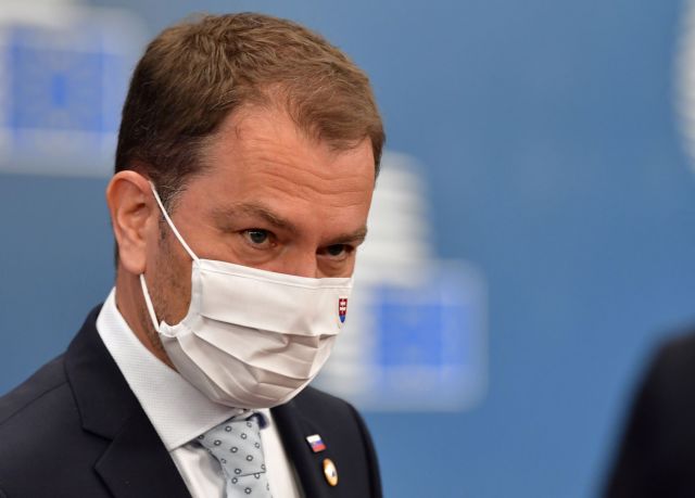 Κοροναϊός : Θετικός στον ιό ο πρωθυπουργός της Σλοβακίας - Ήταν στη Σύνοδο Κορυφής
