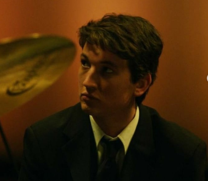 Μάιλς Τέλερ : Η ζωή μετά το γάμο είναι λιγότερο αγχωτική