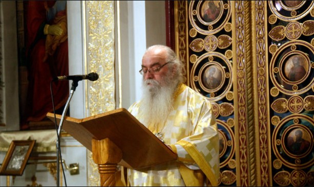 Εισήχθη στο νοσοκομείο με κοροναϊό ο Μητροπολίτης Καστοριάς Σεραφείμ