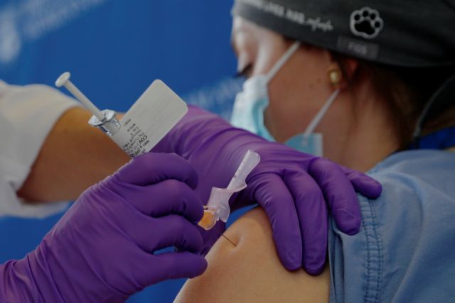 Μόσιαλος : Πώς διανέμεται το εμβόλιο της Pfizer στη Βρετανία
