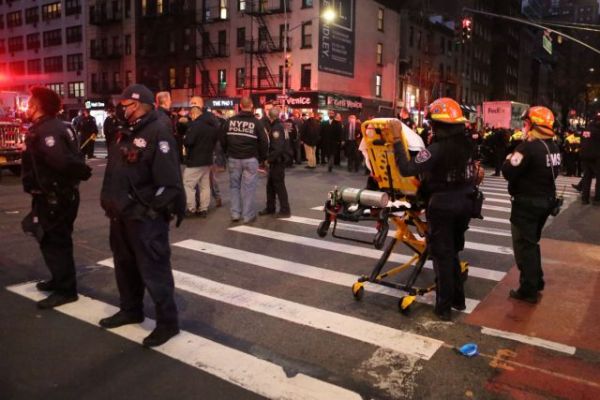 Νέα Υόρκη : Γυναίκα οδηγός έπεσε με το αυτοκίνητό της σε διαδηλωτές του Black Lives Matter
