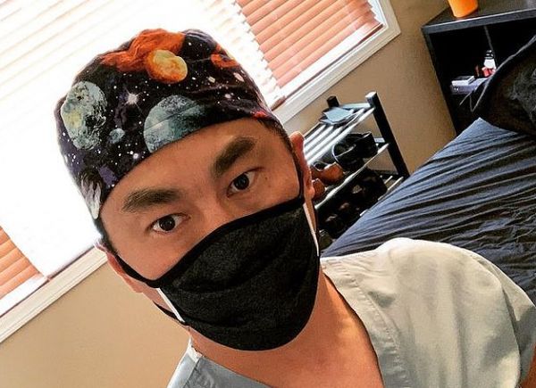 Κοροναϊός : Νοσηλευτής στην Καλιφόρνια διαγνώσθηκε θετικός στον Covid-19 αφού έκανε το εμβόλιο της Pfizer