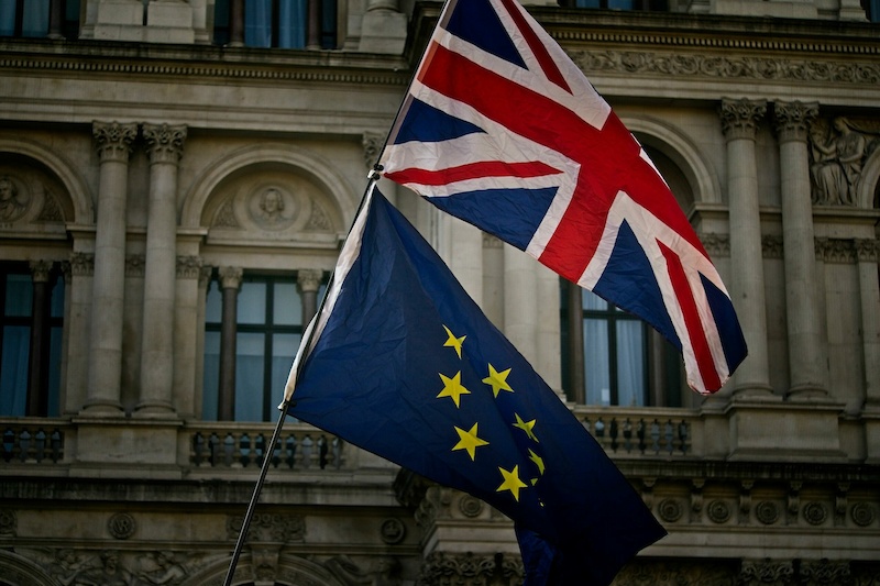 Brexit : Έκλεισε η συμφωνία μεταξύ ΕΕ και Βρετανίας