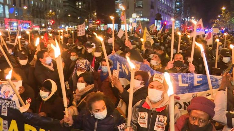 Γαλλία : Πορείες μεταναστών χωρίς έγγραφα για τον κοροναϊό – «Η εθνική προσπάθεια είμαστε εμείς»