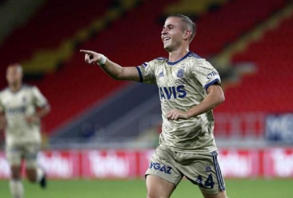 Πέλκας για την αντίδραση στην αλλαγή του : «Ήμουν θυμωμένος με το σκορ»