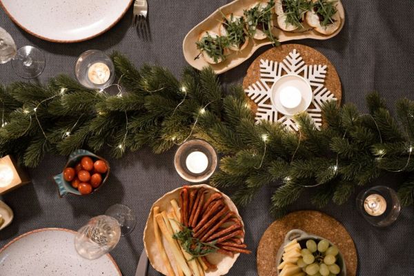 Πέντε πρωτότυπες ιδέες για την διακόσμηση του γιορτινού τραπεζιού