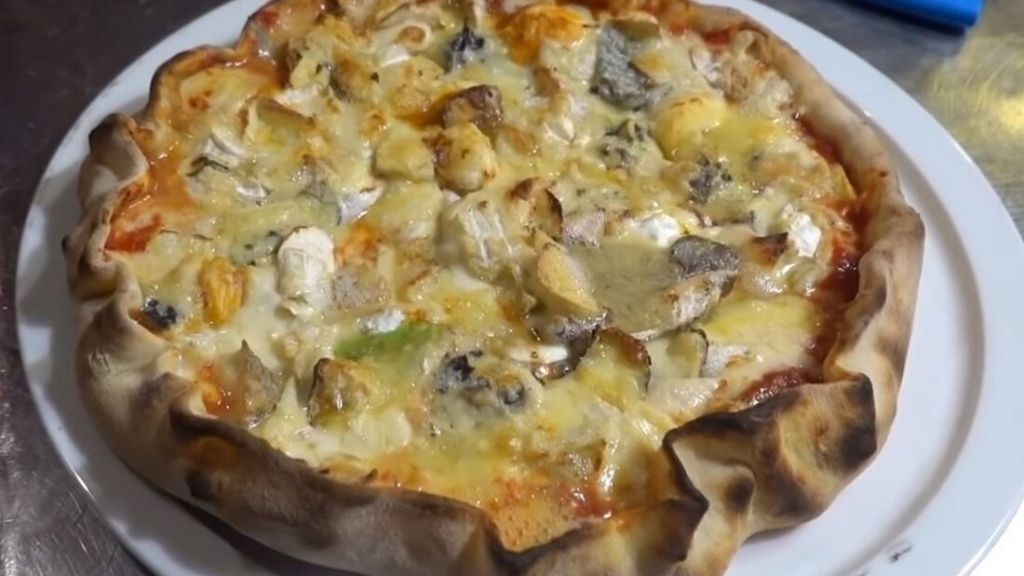 H πιο…τυρένια πίτσα του 2020 ήρθε από την Γαλλία