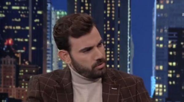 Νίκος Πολυδερόπουλος : «Βίωσα σκληρό bullying για τη δυσλεξία μου»