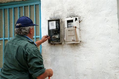 ΥΠΕΝ: Όπου γίνεται «λάθος» με αποκοπές ρεύματος θα «διορθώνεται»
