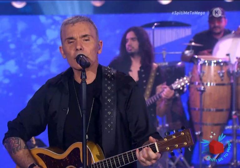 Σπίτι με το MEGA: Ο Στέλιος Ρόκκος και οι καλεσμένοι σε μια εφ’ όλης της ύλης συναυλία